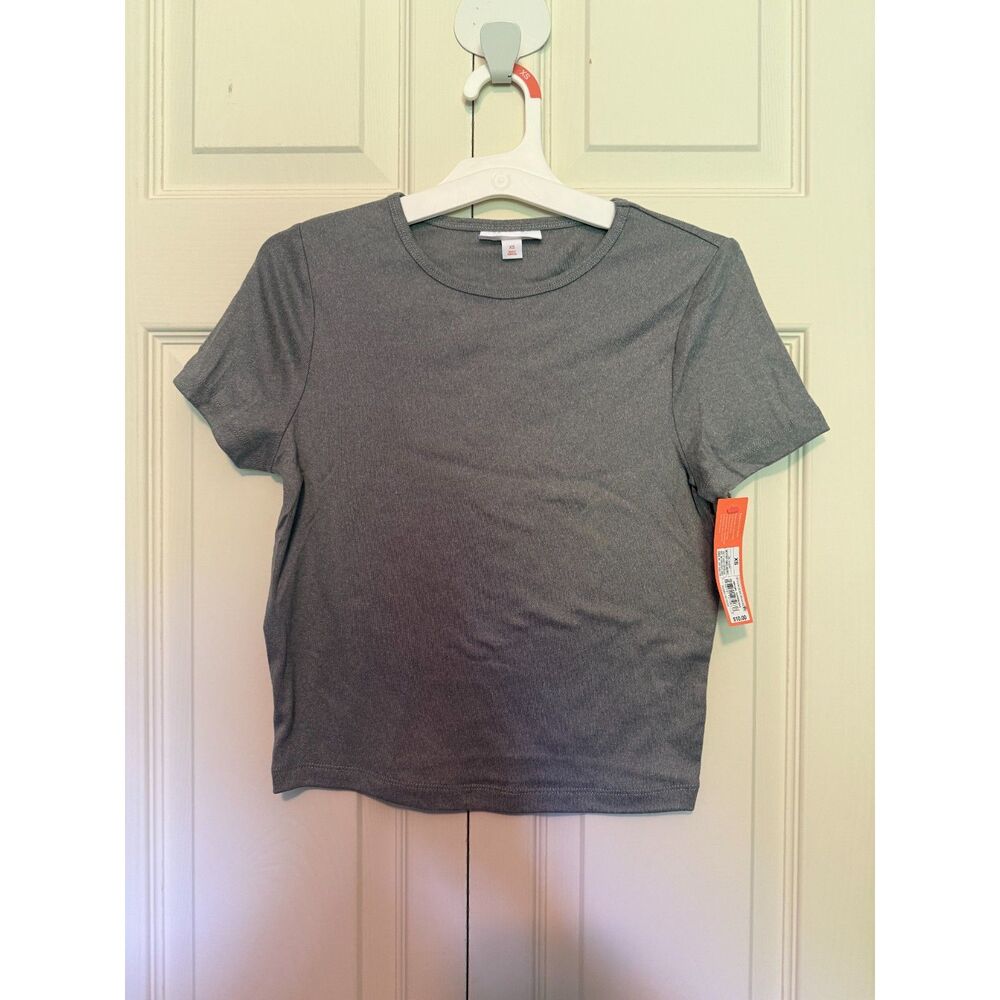 NWT Colsie Tee